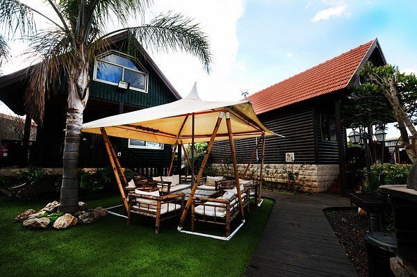 המעיינות הקסומים