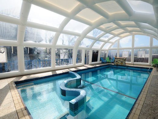 המעיינות הקסומים