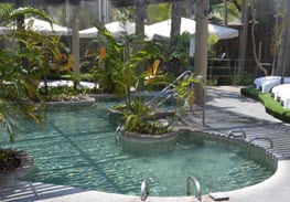 hamat_gader_spa_village_ron_shelf_i